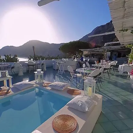 Le Fioriere Hotel 3*
